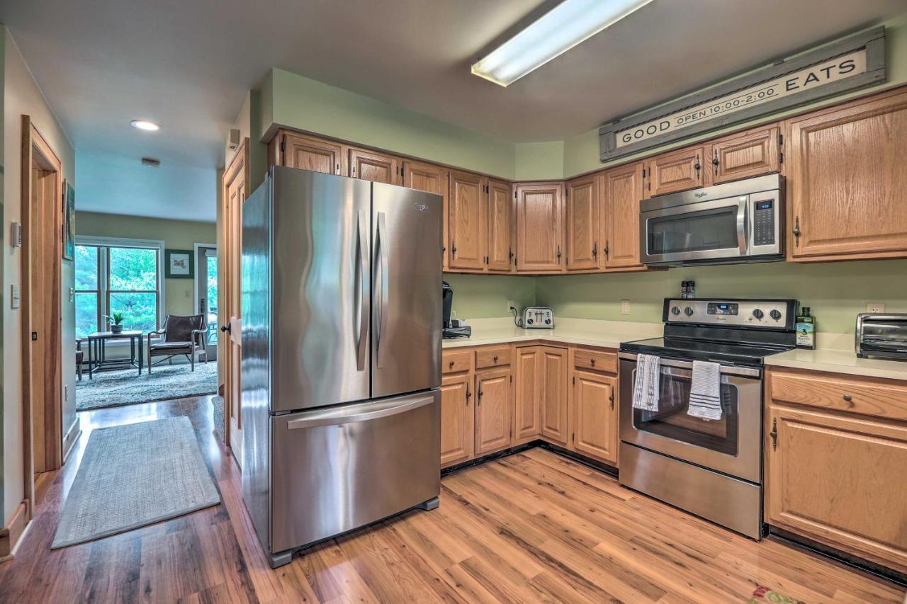 Lake Placid Gem With Patio And Views Less Than 1 Mi To Beach! Eksteriør bilde
